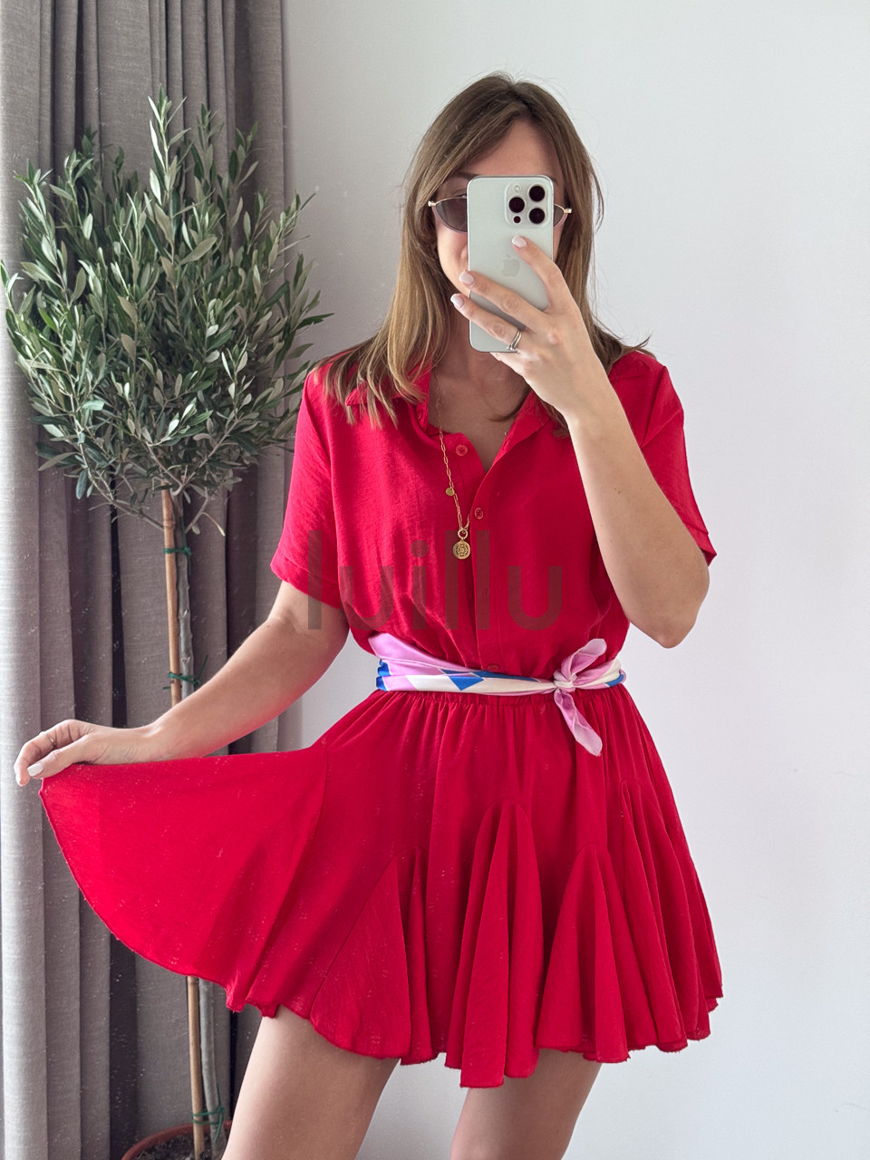 SUKIENKA MINI Z SZEROKIM DOŁEM ZAPINANA NA GUZIKI CZERWIEŃ ALESSANDRA 7