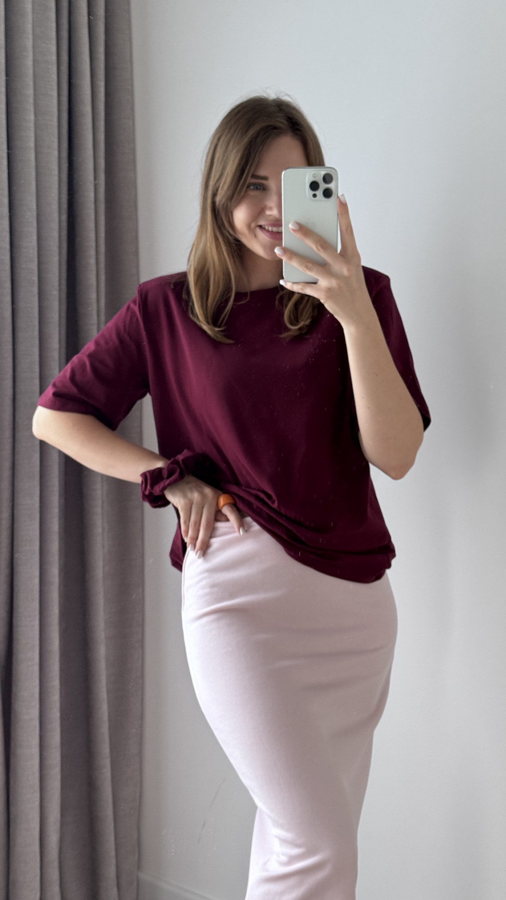 KOSZULKA BAWEŁNIANA Z RÓŻĄ I GUMKĄ DO WŁOSOW BURGUND ROSALINA 3