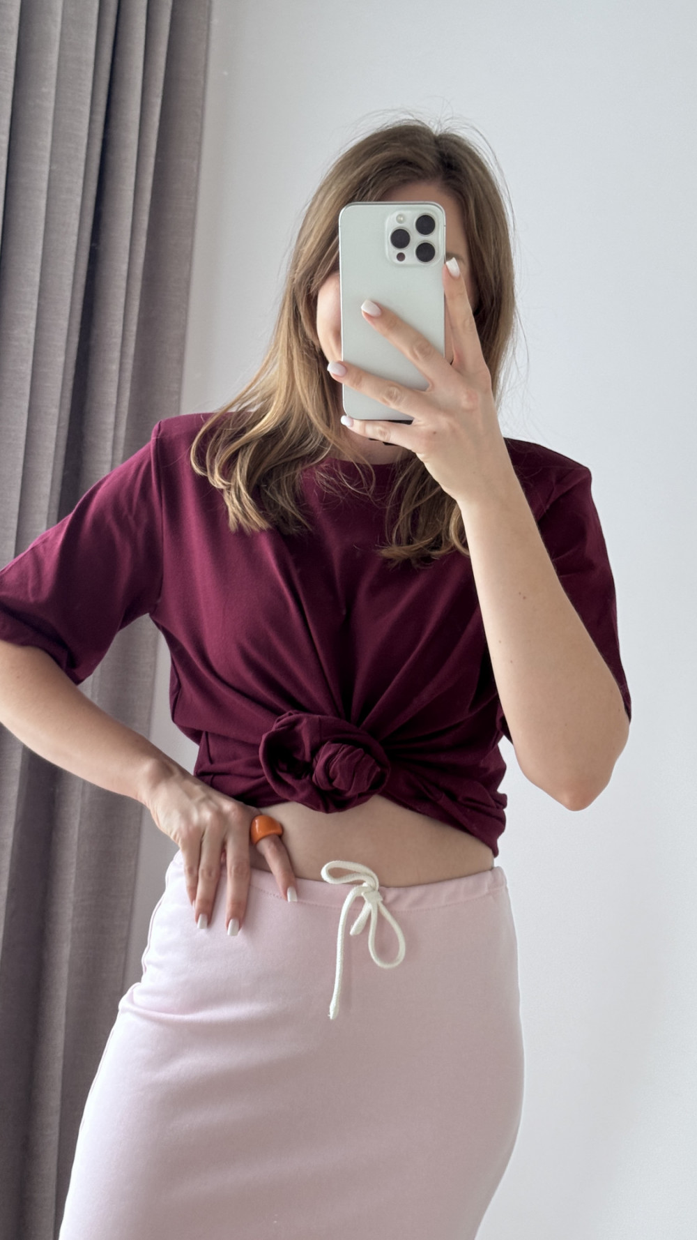 KOSZULKA BAWEŁNIANA Z RÓŻĄ I GUMKĄ DO WŁOSOW BURGUND ROSALINA 1