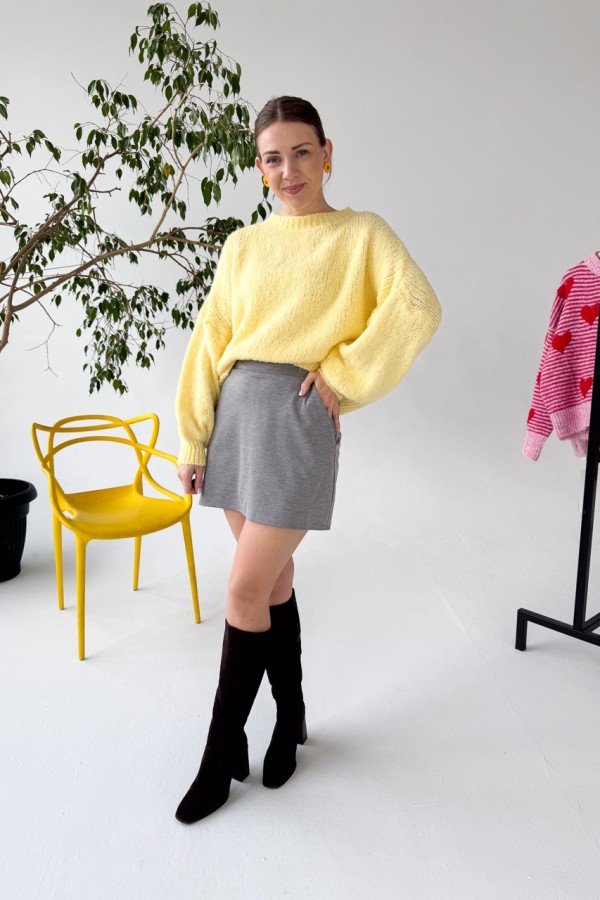 SWETER W KOLORZE BANANOWYM SPRING 6