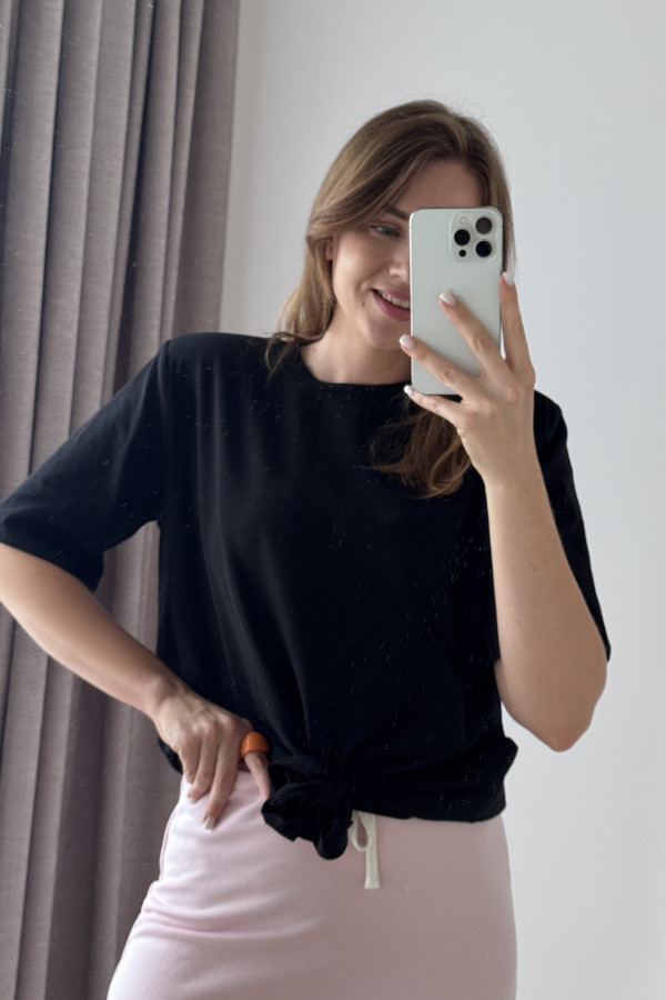 KOSZULKA BAWEŁNIANA Z RÓŻĄ I GUMKĄ DO WŁOSOW CZARNA ROSALINA 3